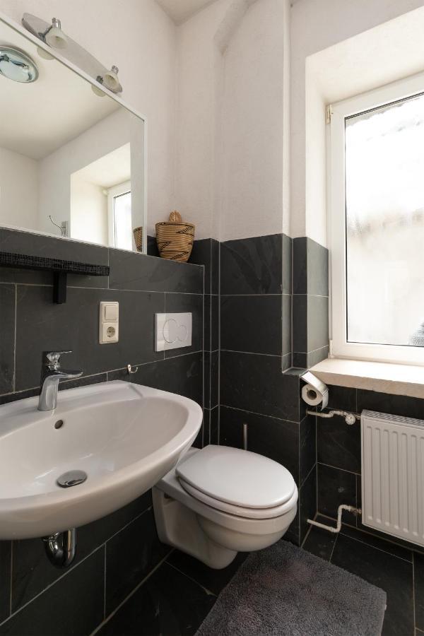 Ferienwohnung Haus Alte Rebe&Weiße Traube Cochem Exterior foto